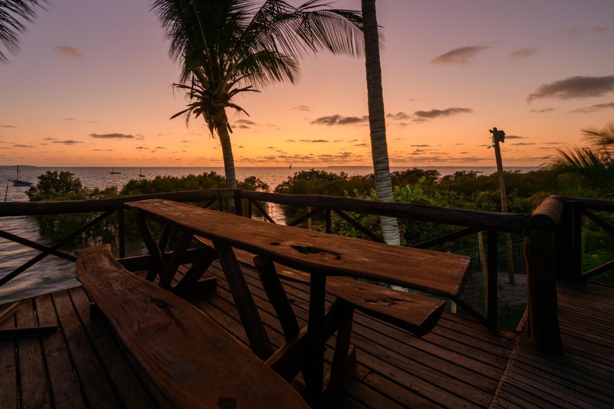 Ocean Pearl Beach Lodge Виланкулос Экстерьер фото
