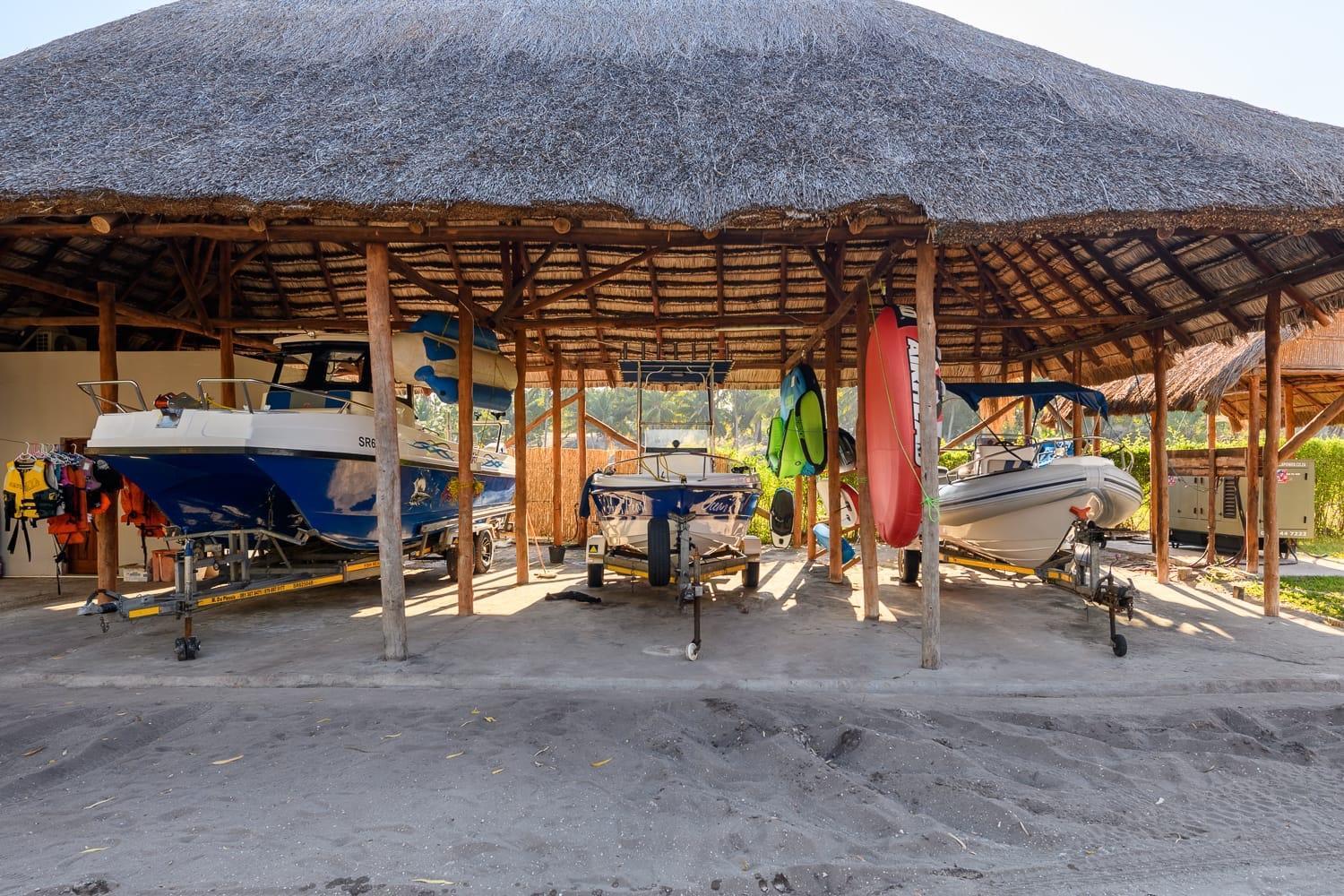 Ocean Pearl Beach Lodge Виланкулос Экстерьер фото